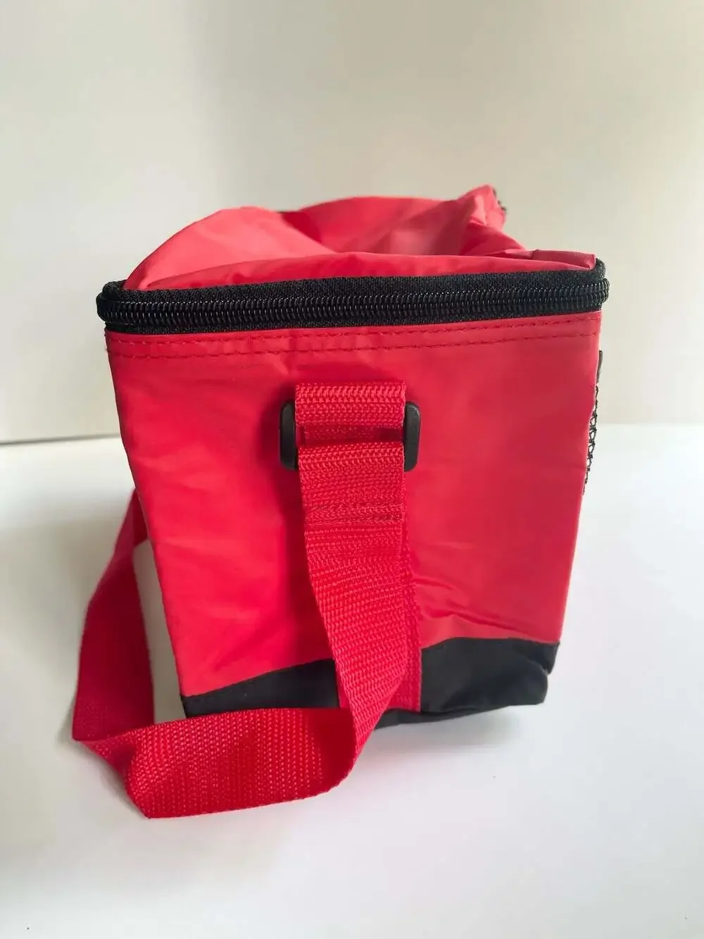 Budweiser Insulated Lunch Bag Cooler Red Black Soft Shell 6-Pack Carrier
